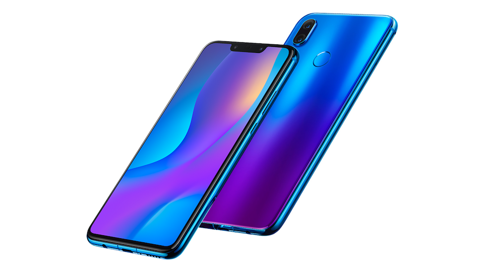 Huawei Nova 3i sở hữu màn hình "tai thỏ" có kích thước lên đến 6.3 inch.