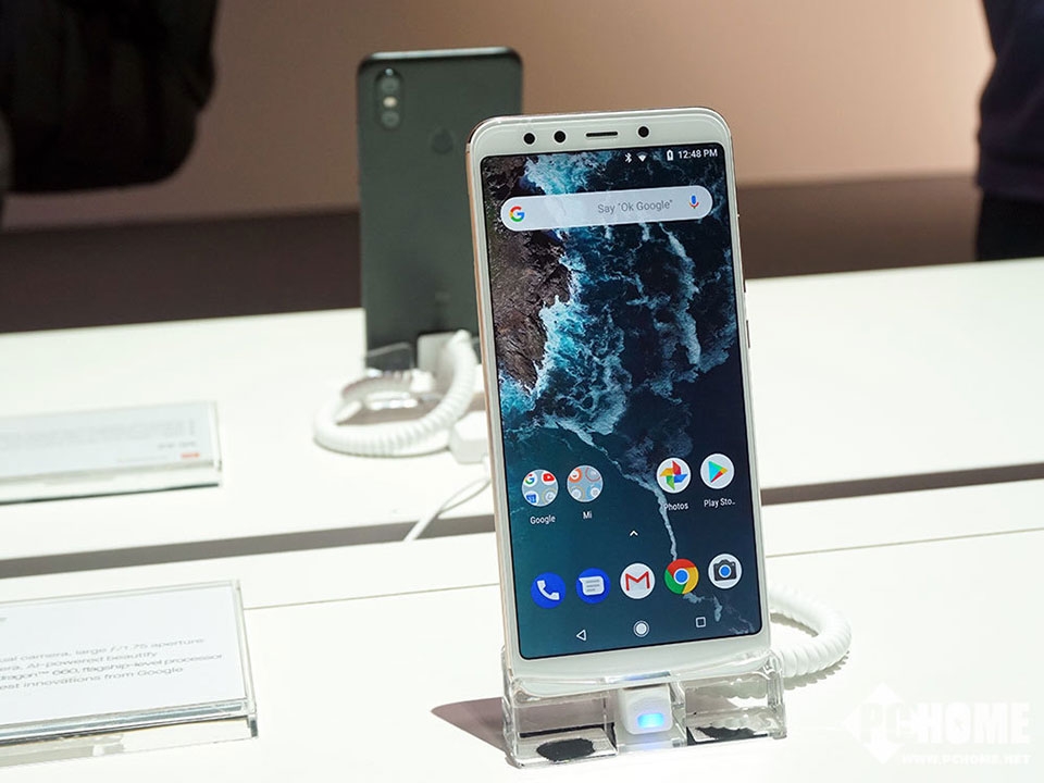 Xiaomi Mi A2 Xiaomi Mi A2