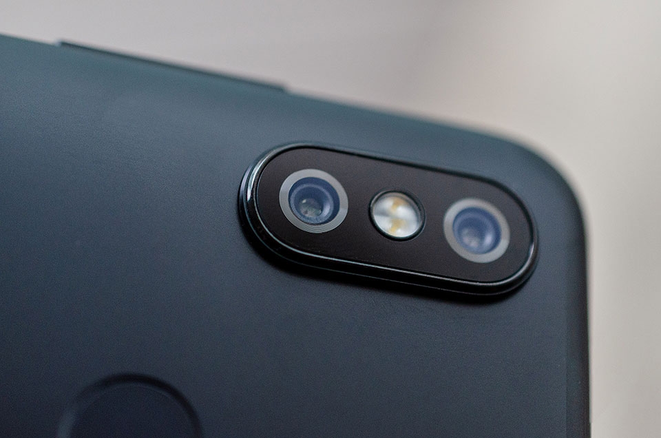 Trải nghiệm nhanh Xiaomi Mi A2 Trải nghiệm nhanh Xiaomi Mi A2
