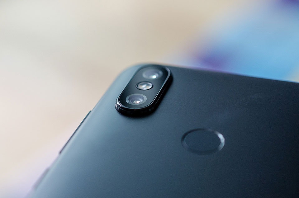 Trải nghiệm nhanh Xiaomi Mi A2 Trải nghiệm nhanh Xiaomi Mi A2
