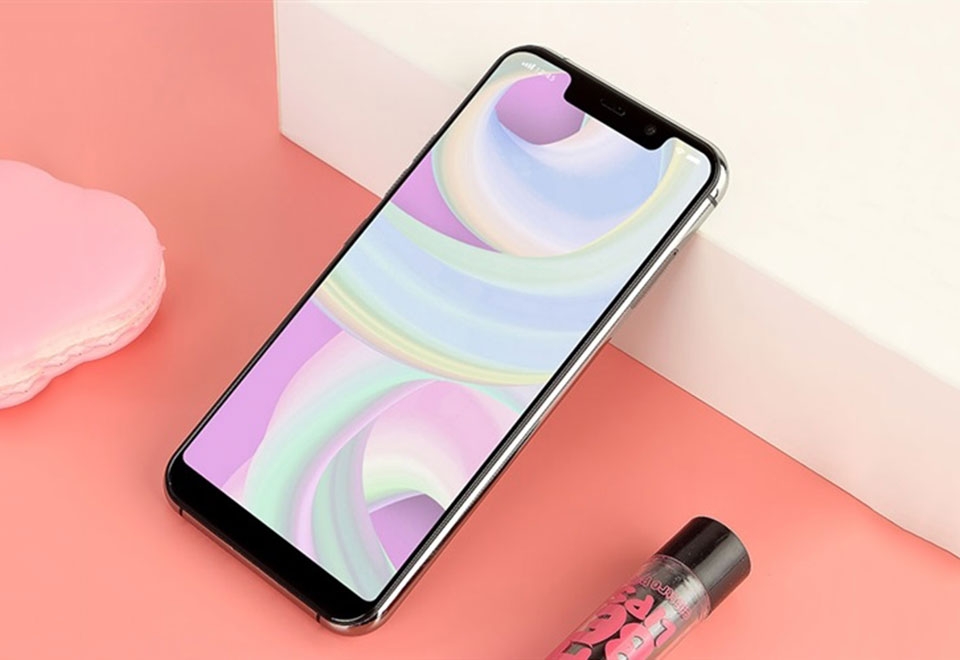 Coolpad sắp có smartphone giống iPhone X, giá rẻ