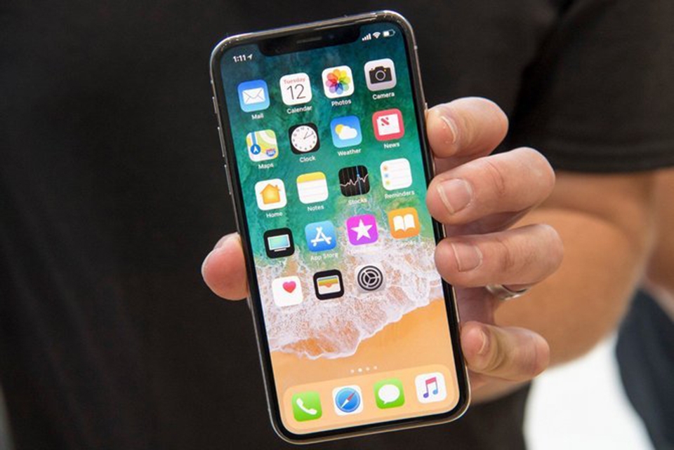 6 smartphone đỉnh cao đọ thời lượng pin thực tế 3