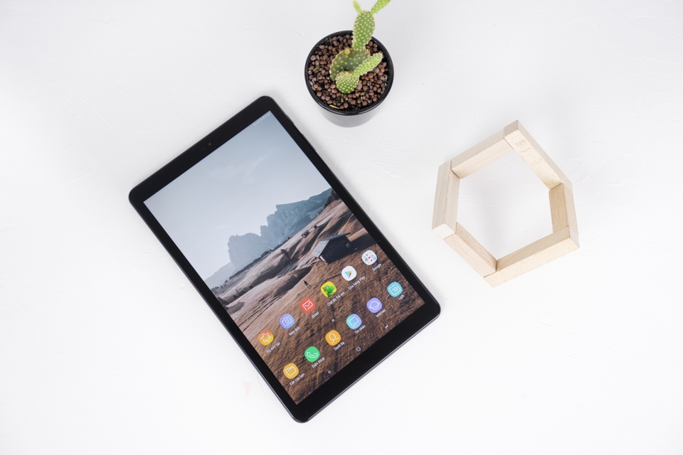Trên tay Samsung Galaxy Tab A 10.5 inch