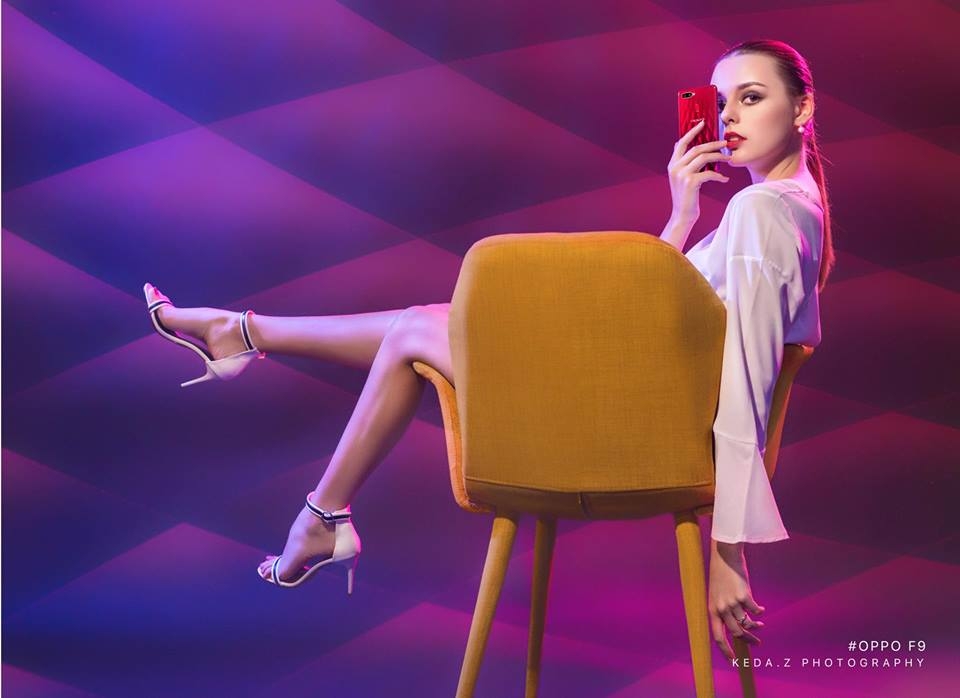 Rò rỉ ảnh OPPO F9 (ảnh 2) Rò rỉ ảnh OPPO F9 (ảnh 2)