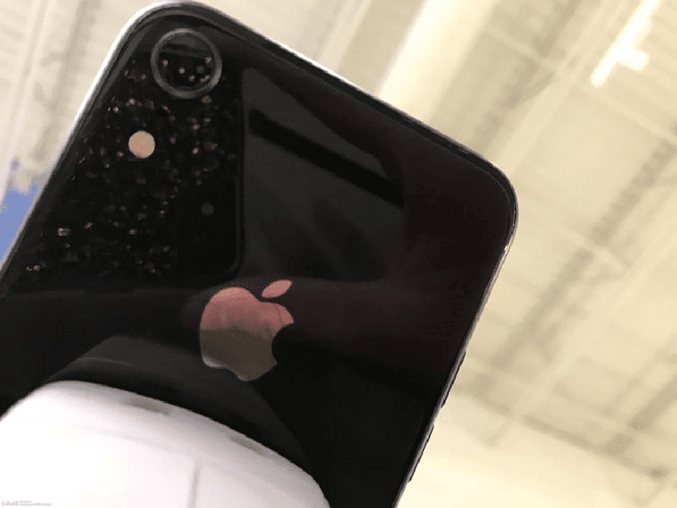 Rò rỉ hình ảnh iPhone 9