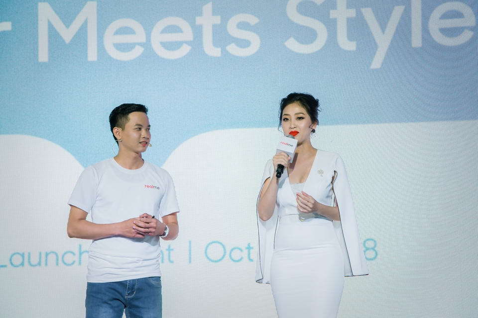 realme ra mắt 04