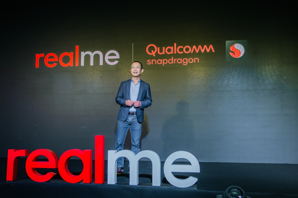 realme ra mắt 05