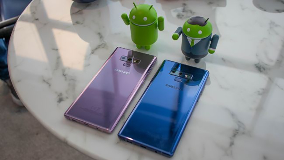 So sánh Galaxy Note 9 và Galaxy S9 Plus (ảnh 9)