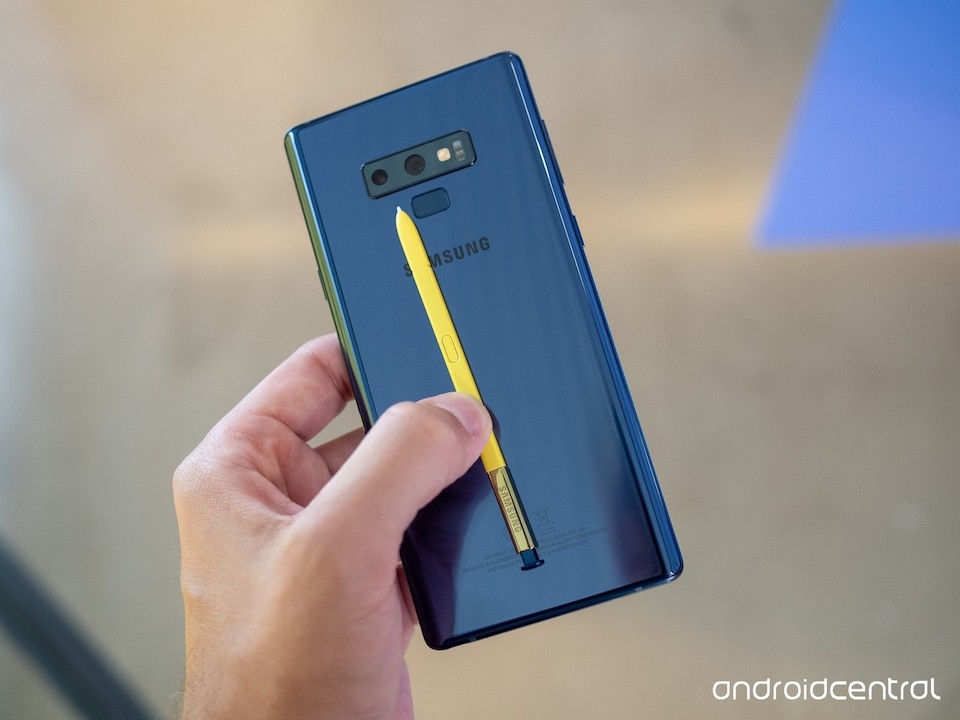 Bên cạnh thiết kế tinh tế, Galaxy Note 9 còn được bổ sung nhiều ưu điểm nổi bật.