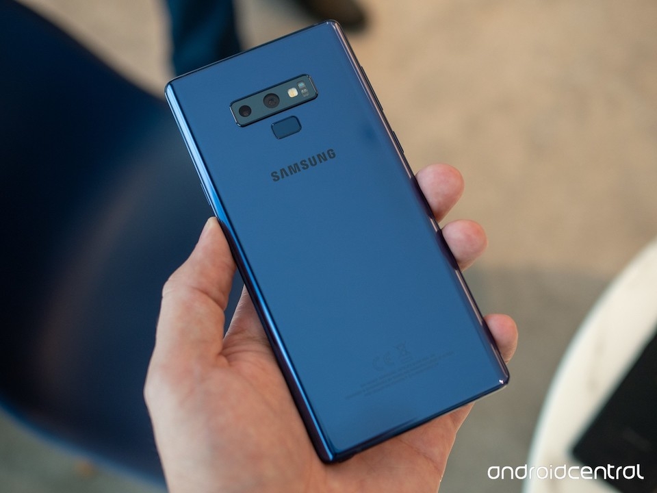 Galaxy Note 9 vẫn có camera kép cùng khả năng nhận diện bối cảnh chụp thông minh.