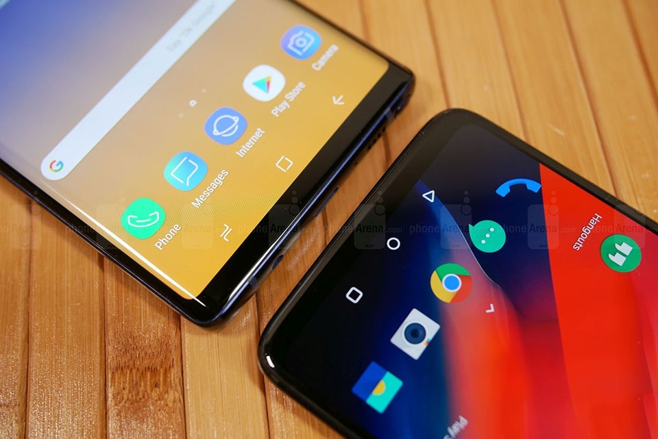 Samsung Galaxy Note 9 vs OnePlus 6 Samsung Galaxy Note 9 vs OnePlus 6