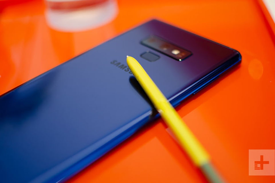 So sánh Galaxy Note 9 và Huawei P20 Pro (ảnh 4) So sánh Galaxy Note 9 và Huawei P20 Pro (ảnh 4)