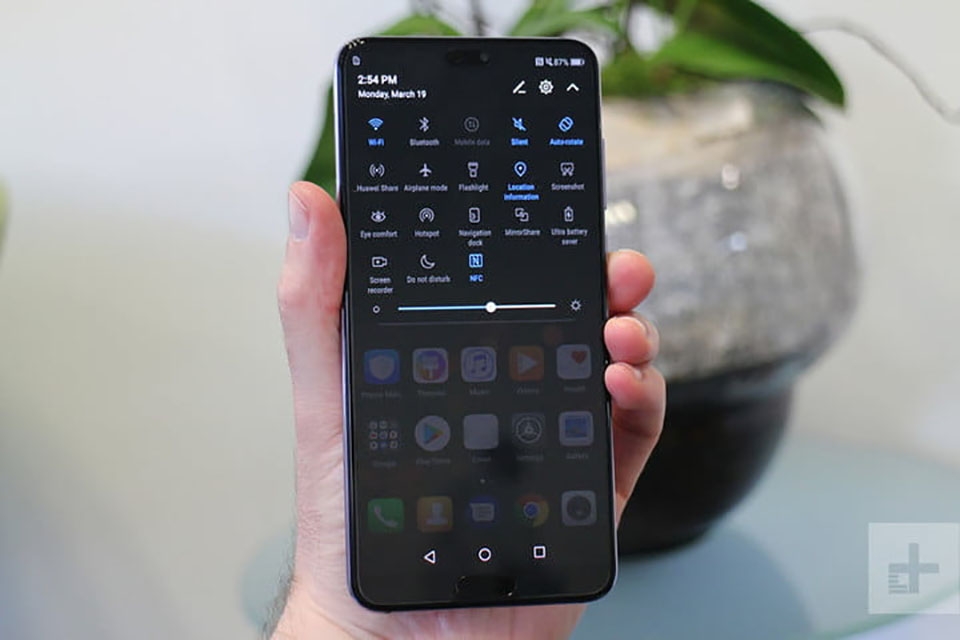 So sánh Galaxy Note 9 và Huawei P20 Pro (ảnh 5) So sánh Galaxy Note 9 và Huawei P20 Pro (ảnh 5)