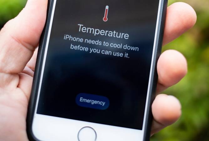 Làm sao để loại bỏ mọi nguy cơ cháy nổ iPhone? 3