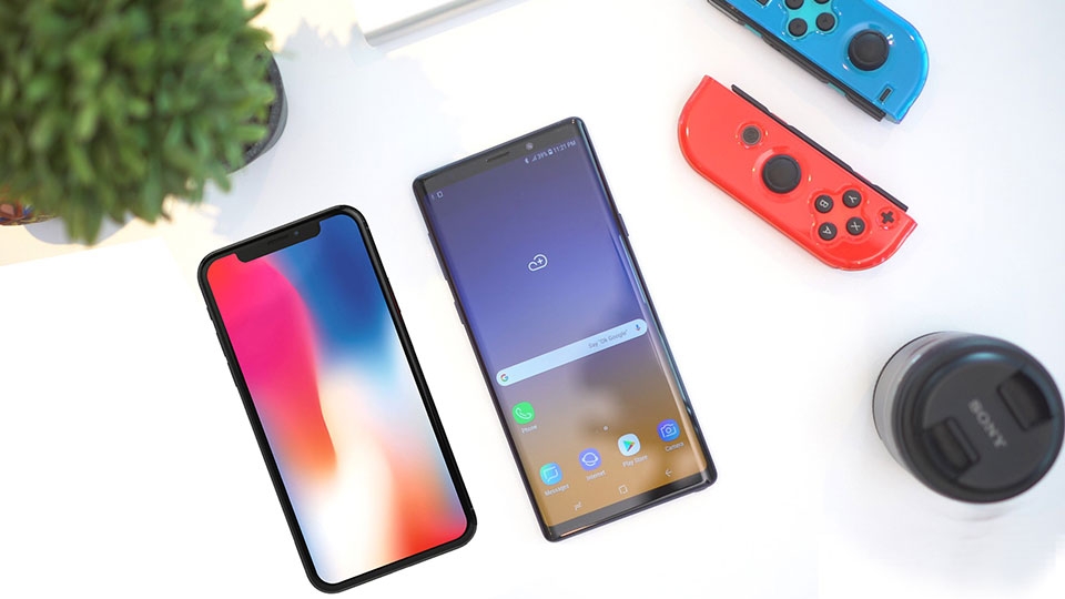 Người dùng iPhone X sẽ "ganh tị" với Galaxy Note 9 điều gì? Người dùng iPhone X sẽ "ganh tị" với Galaxy Note 9 điều gì?