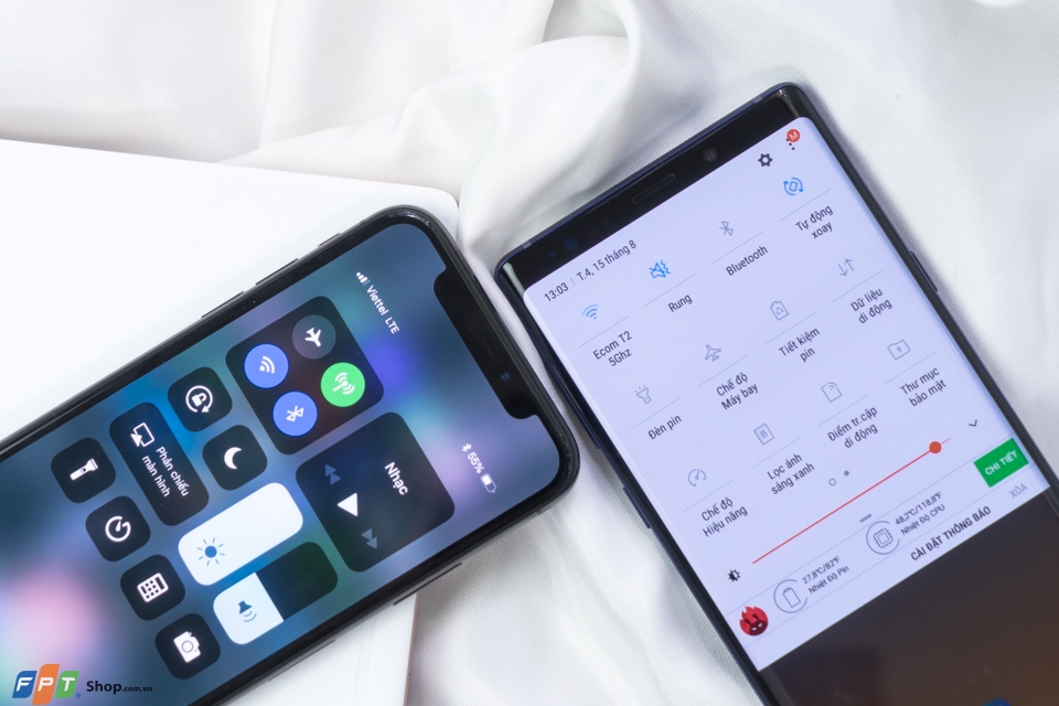 Galaxy Note 9 đọ sắc cùng iPhone X: Song long tranh đấu Galaxy Note 9 đọ sắc cùng iPhone X: Song long tranh đấu