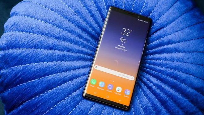 Samsung sẽ ra mắt dòng smartphone cao cấp thứ 3 bên cạnh Galaxy S và Galaxy Note Samsung sẽ ra mắt dòng smartphone cao cấp thứ 3 bên cạnh Galaxy S và Galaxy Note