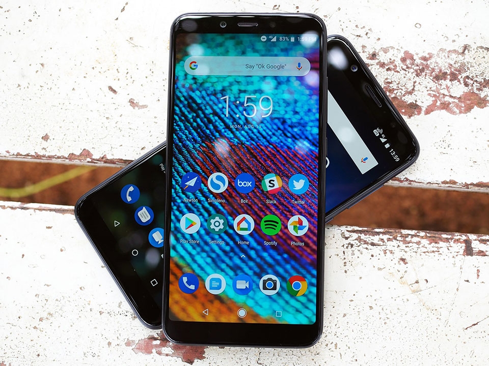 So sánh Xiaomi Mi A2 vs Asus ZenFone Max Pro M1 So sánh Xiaomi Mi A2 vs Asus ZenFone Max Pro M1