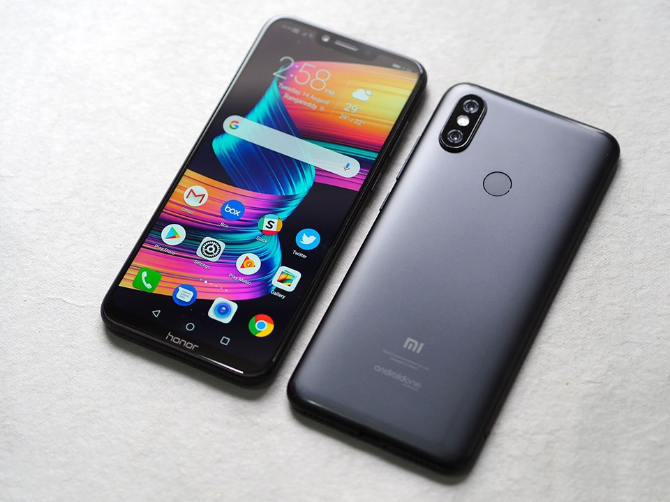 Xiaomi Mi A2 vs Honor Play