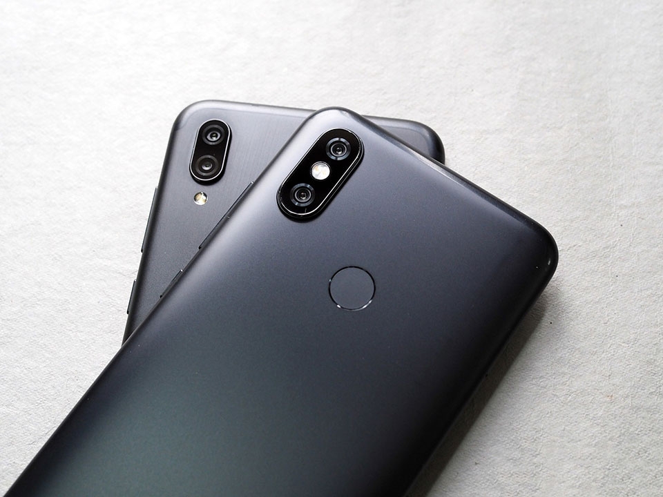 Xiaomi Mi A2 vs Honor Play