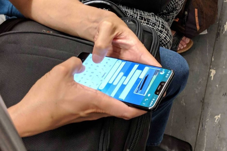 Google Pixel 3 XL lộ ảnh thực tế (ảnh 1)
