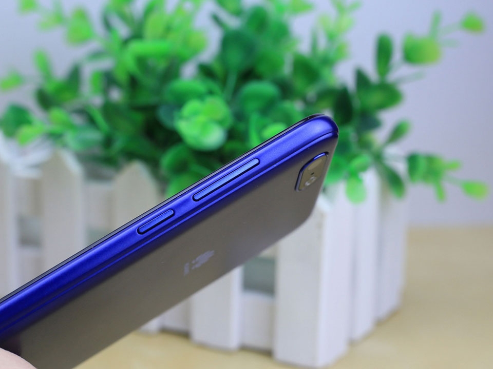 Huawei Enjoy 8e Youth Huawei Enjoy 8e Youth