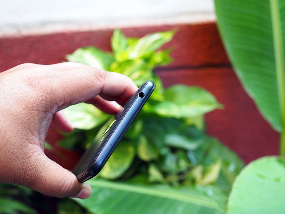Xiaomi POCO F1 Xiaomi POCO F1
