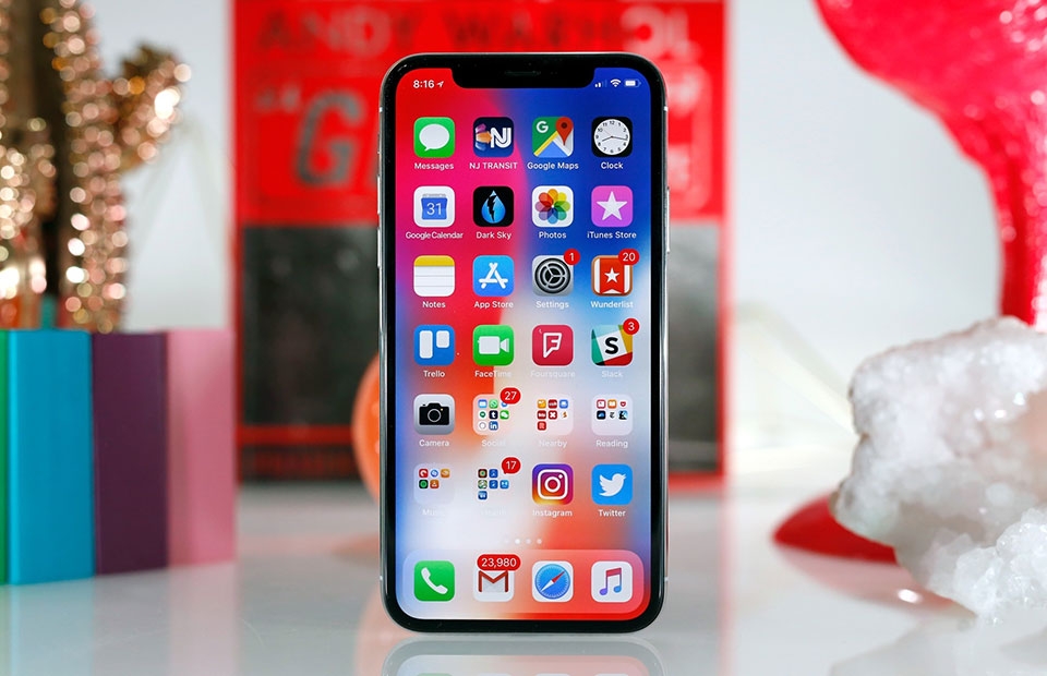 iPhone X