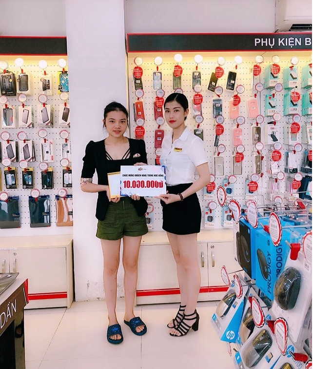 Huawei Nova 3i Đã tìm ra chủ nhân thứ 5 trúng học bổng 10 triệu đồng khi mua Huawei Nova 3i tại FPT Shop