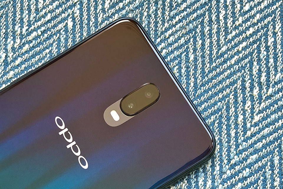 OPPO R17