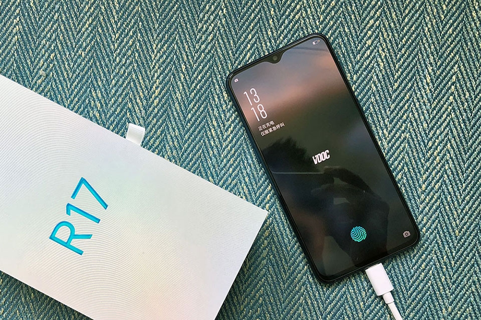 OPPO R17