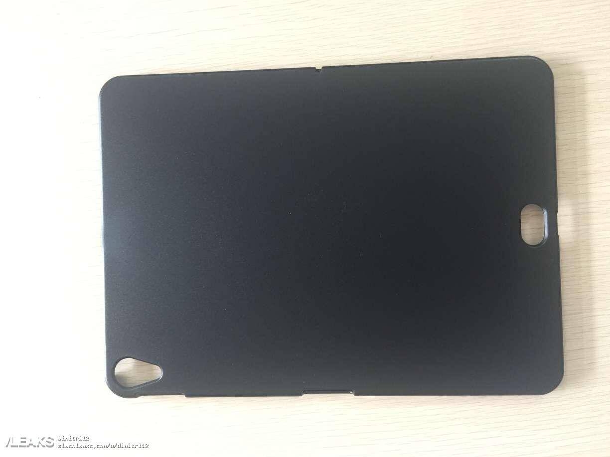 Chưa ra mắt, iPad Pro 2018 đã rò rỉ ảnh ốp lưng chi tiết 1