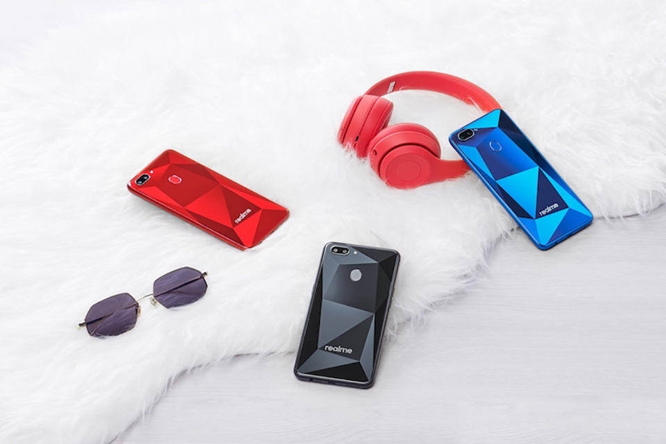 OPPO Reame 2 chính thức ra mắt (ảnh 2) OPPO Reame 2 chính thức ra mắt (ảnh 2)