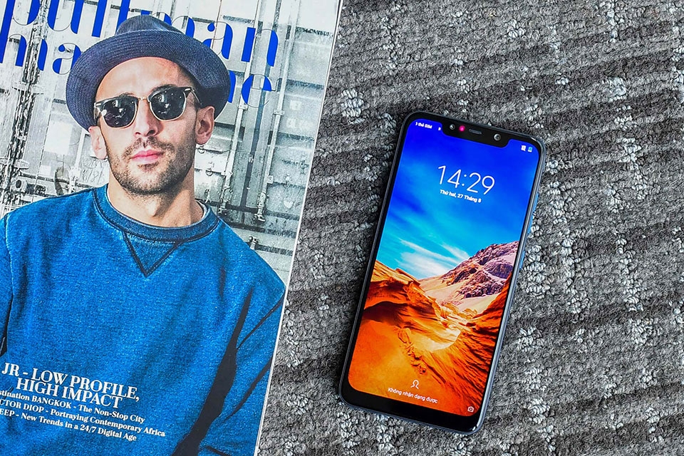 Pocophone F1 Pocophone F1