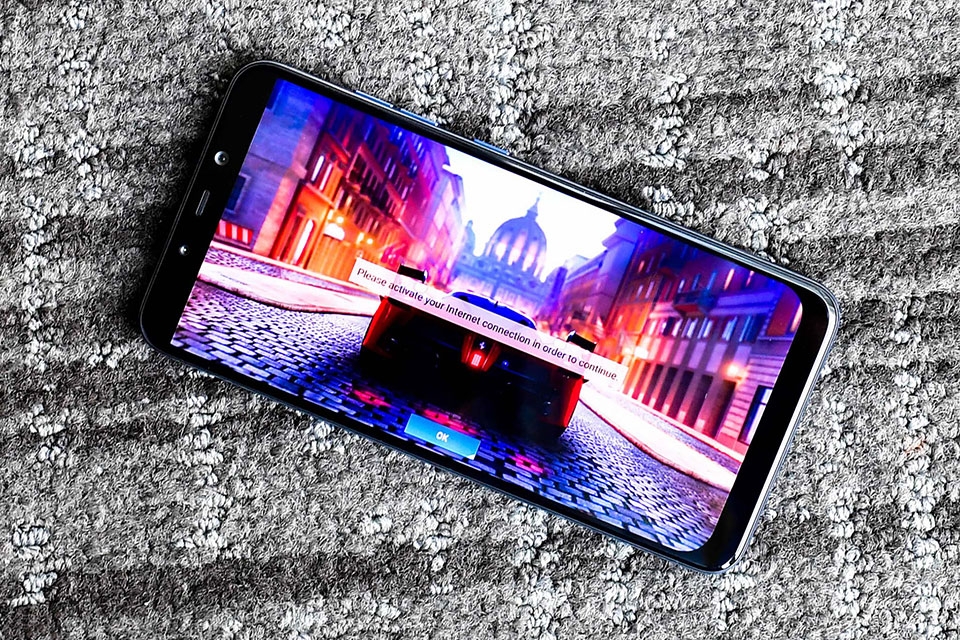 Pocophone F1 Pocophone F1