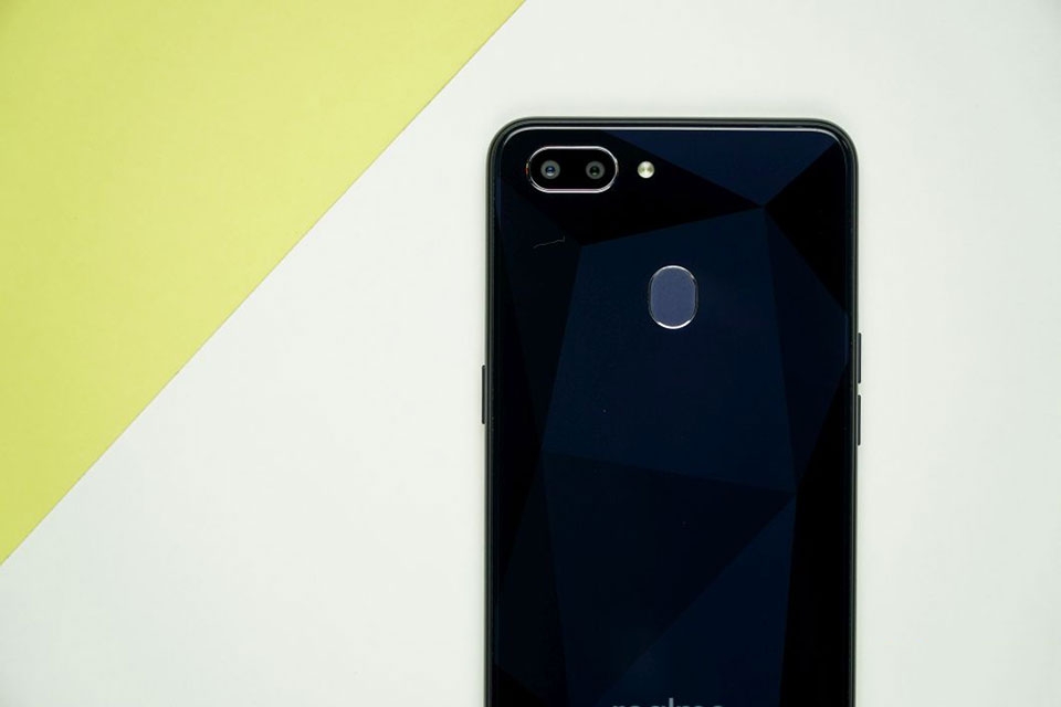 OPPO Realme 2 OPPO Realme 2