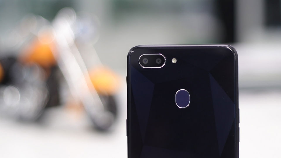 OPPO Realme 2 OPPO Realme 2
