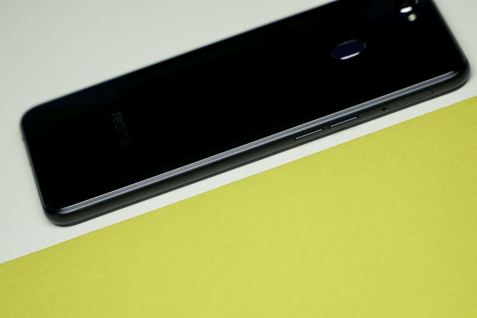 OPPO Realme 2 OPPO Realme 2