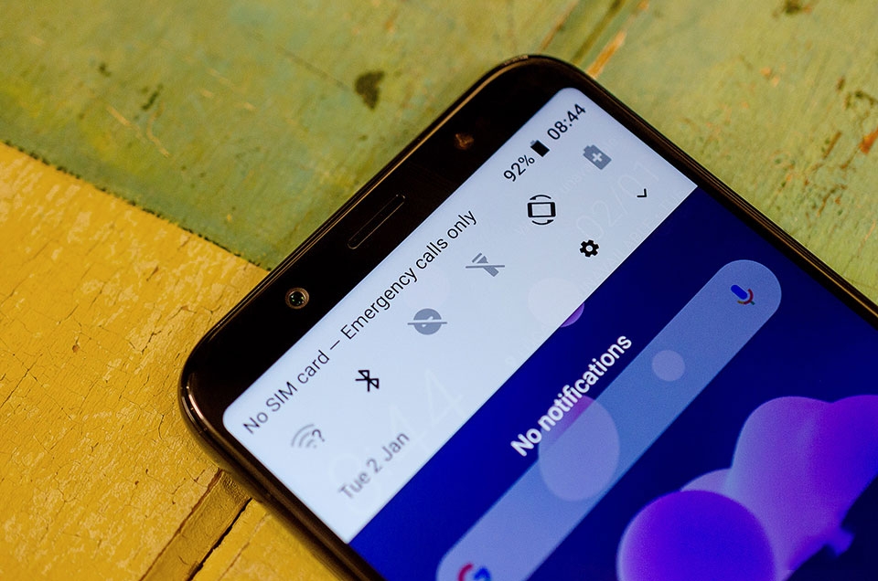 HTC U12 Life HTC U12 Life