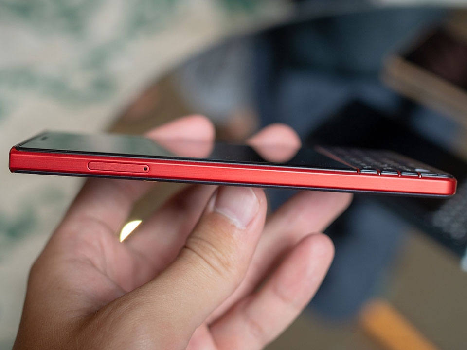 BlackBerry KEY2 LE BlackBerry KEY2 LE