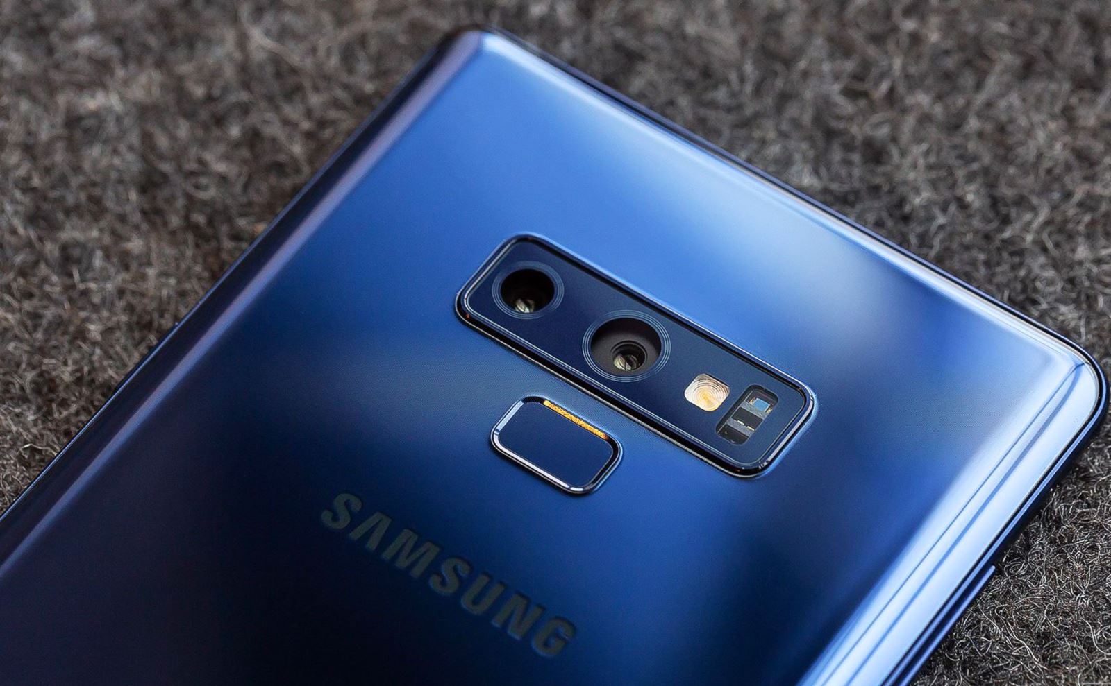 Samsung sẽ sớm cho ra mắt smartphone với camera chính có 4 ống kính