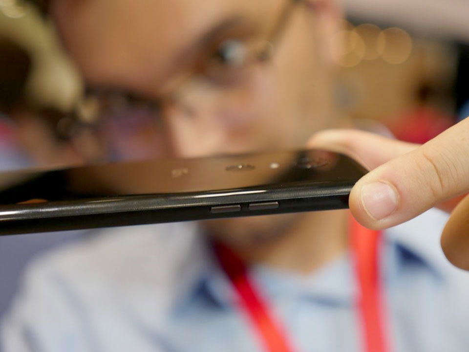 LG G7 Fit