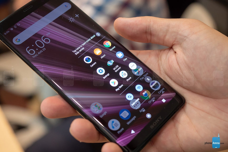 So sánh iPhone X và Xperia XZ3 (ảnh 4)
