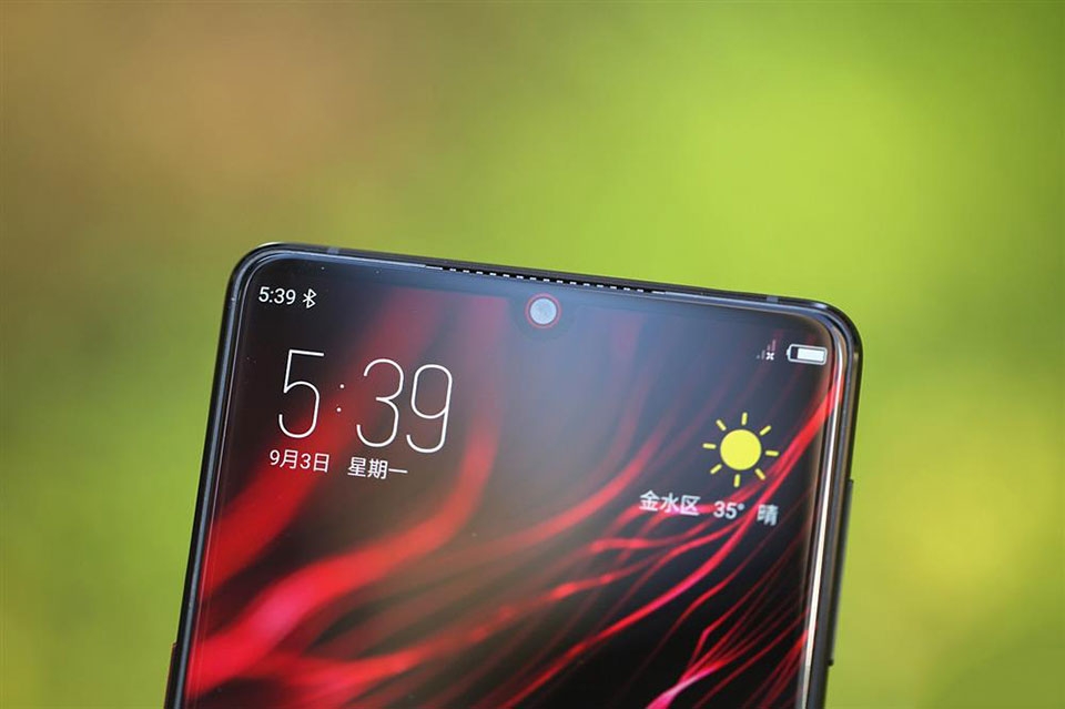 ZTE Nubia Z18