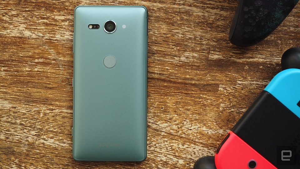 2018 sẽ là năm chấm hết cho những chiếc smartphone có màn hình “bé hạt tiêu”? (ảnh 4)