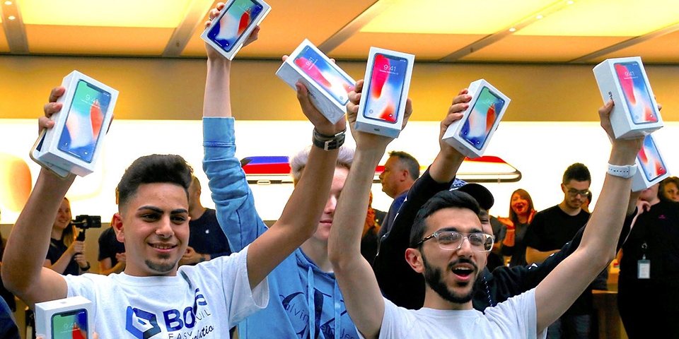 iPhone 2018 sẽ có giá cao hơn dự kiến