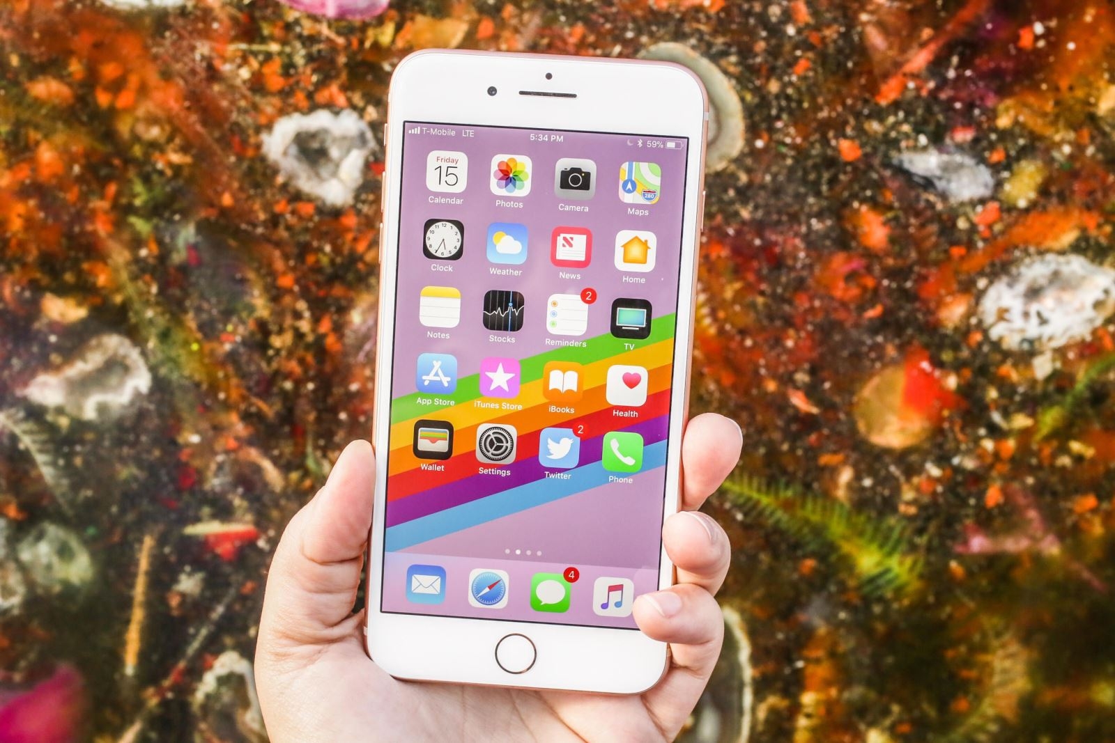 Quá trình biến hóa không tưởng của những chiếc iPhone