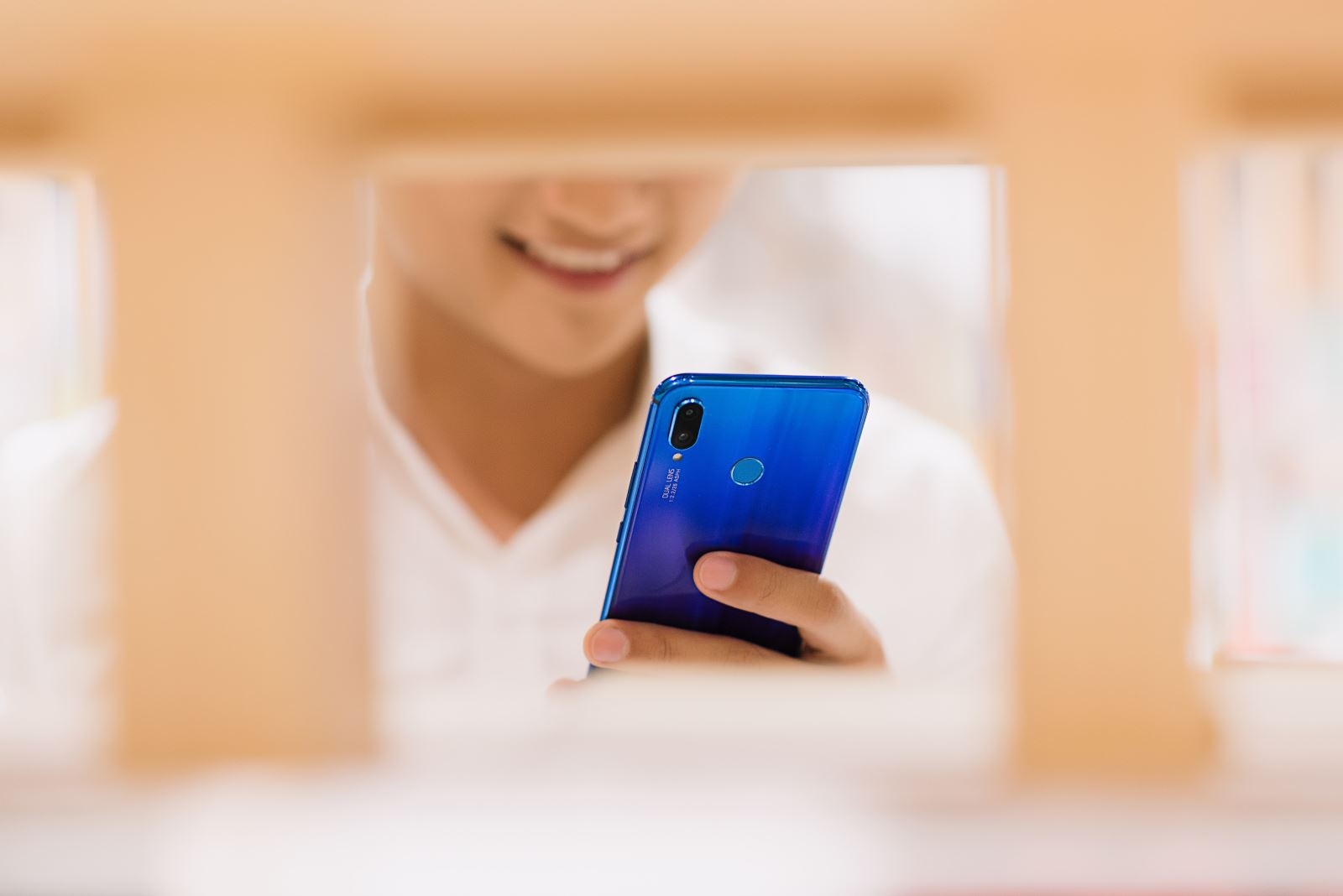 Huawei Nova 3 Nhận thêm sạc dự phòng 10.000mAh khi mua Huawei Nova 3 tại FPT Shop