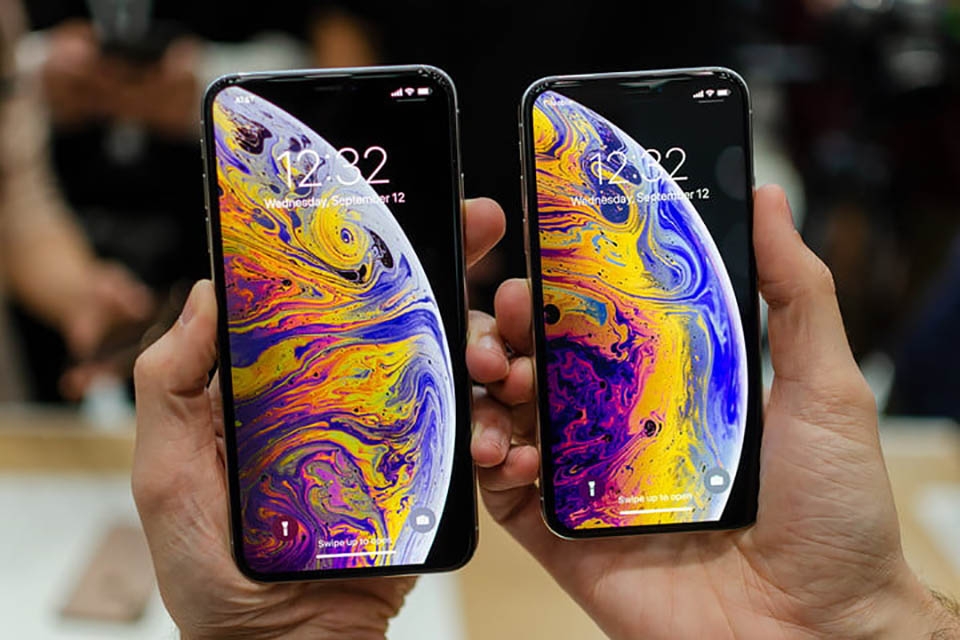 iPhone XS và XR có thể kết nối NFC trong nền