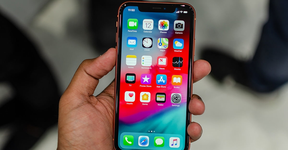 So sánh iPhone XR và iPhone 8 (ảnh 3) So sánh iPhone XR và iPhone 8 (ảnh 3)